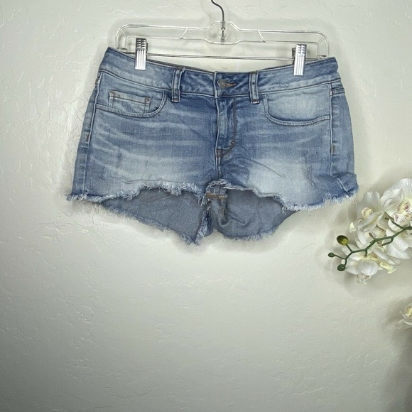 PINK Victoria Secret Cut off Blue Jean Shorts 6 - Picture 1 of 4